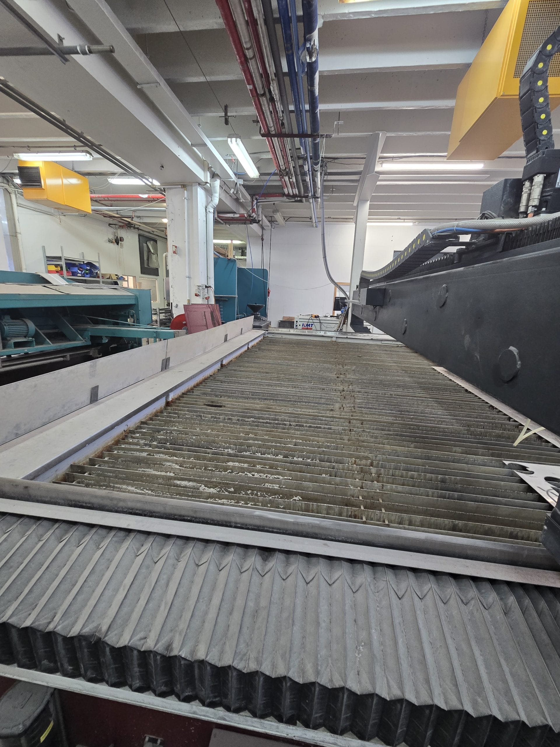 Vatnsskurðarvél notuð CLX 612 / 50 / S - 5 Ára - 4000X2000 Skurðarflötur - 50Hp dæla - Image 11